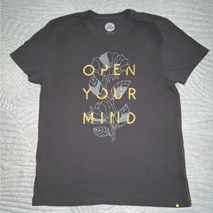 Life Is Good ‘Open Your Mind’ Top